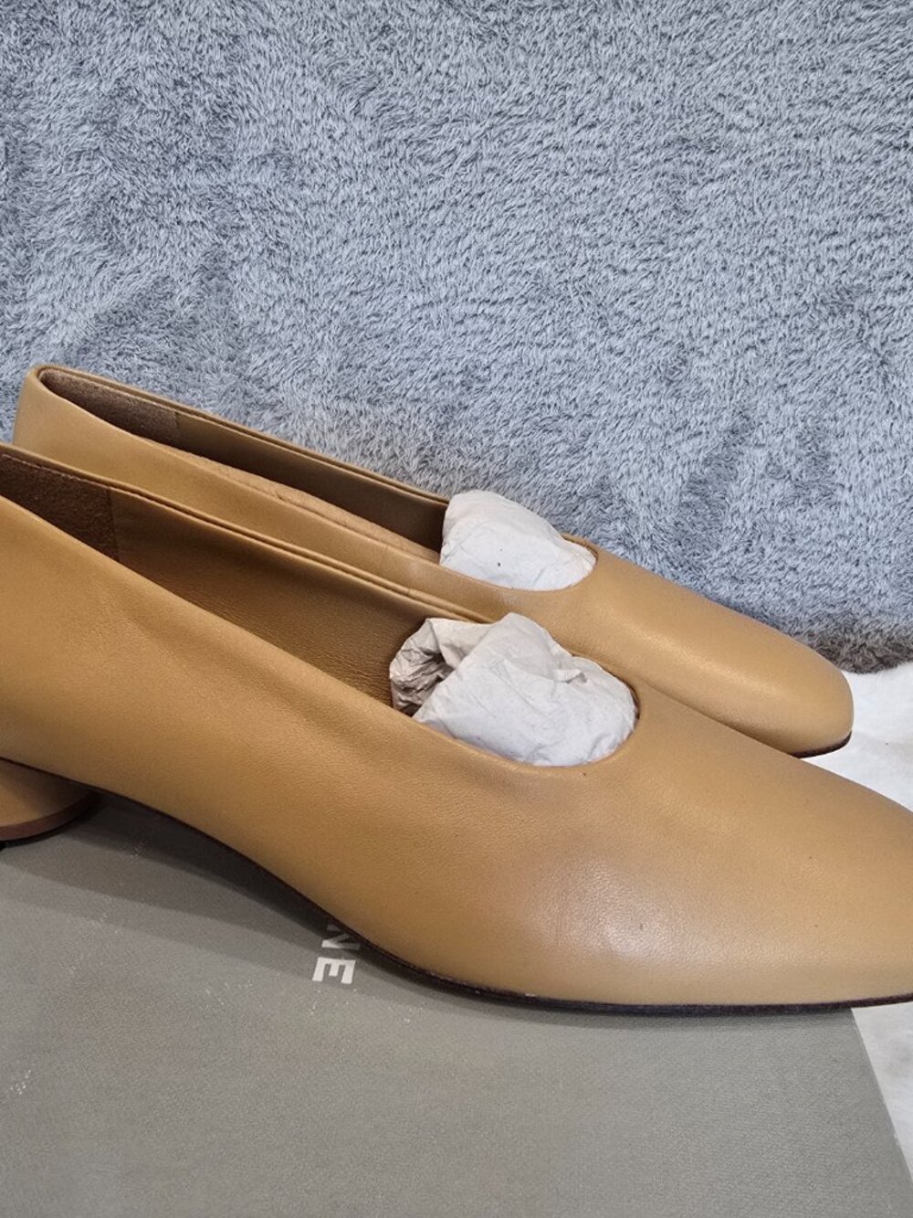 Everlane Gallery Pump Light Taupe Leather Women's Sizes NEW in BOX Minimalist - Picture 6 of 15
